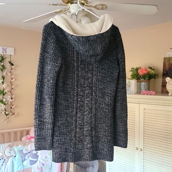 Nola Sherpa Trim Cardigan - Picture 2 of 9